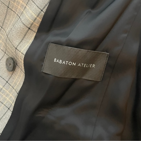 Aritzia Babaton Samuel Blazer size 16 - Picture 2 of 7